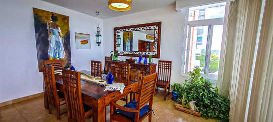 Main bedroom with panoramic ocean views in PH Las Olas Vista Mar Panama