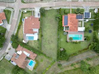 Land for sale with community amenities in Punta Barco Village Panama