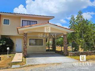 Beach House for Sale in Chame - 3 bedrooms