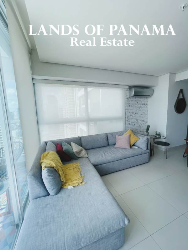 Fully equipped modern kitchen with induction stove and Italian cabinetry in PH Parkside Costa del Este Panama