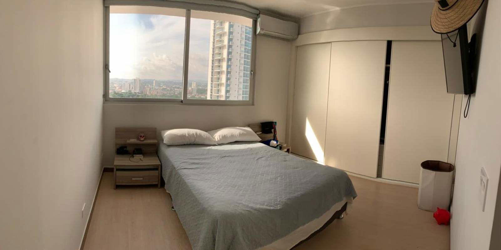 Furnished minimalist bedroom with city skyline view PH Quartier del Mar, Coco del Mar Panama
