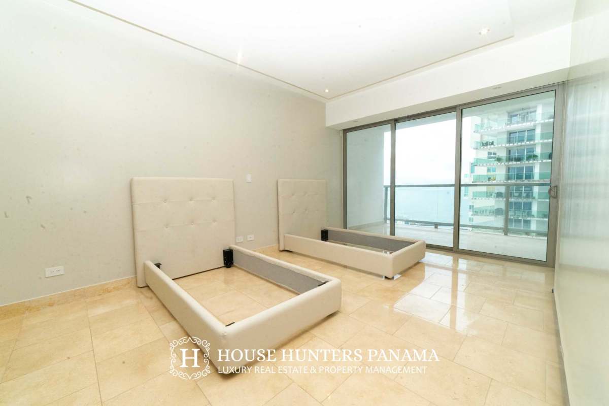 Modern kitchen with high-end appliances quartz countertops luxury apartment PH The Ocean Club Panama