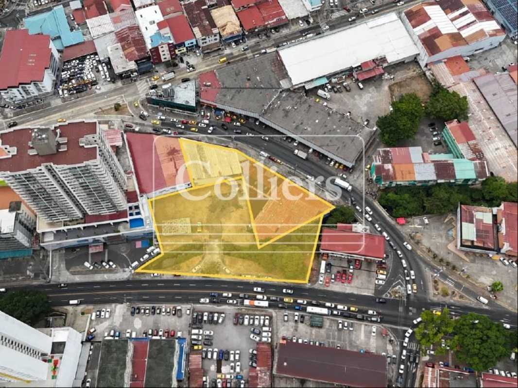 Commercial development land with perimeter roads in Vista Hermosa Panama City for investment sale