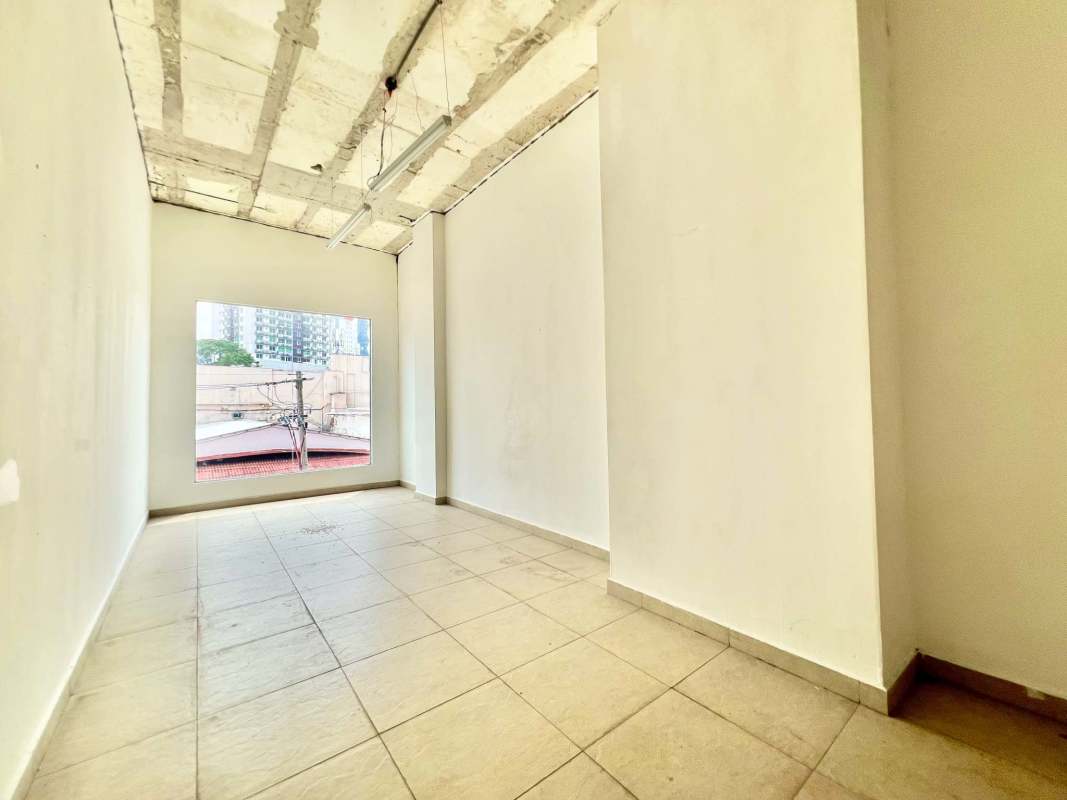 Logo and decorative sign of Bella Vista Plaza commercial shopping center Panama