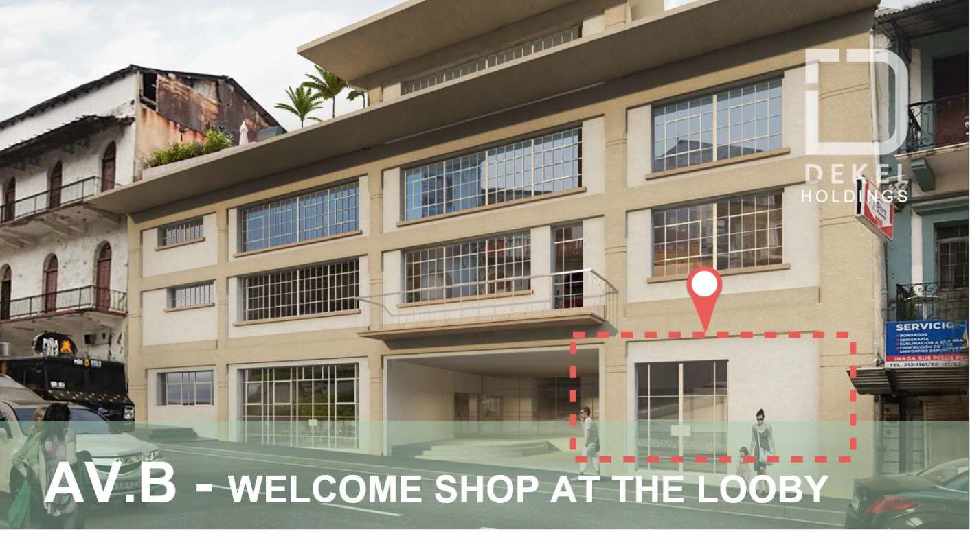 Historic colonial facade on Avenida B Casco Viejo ground floor commercial unit