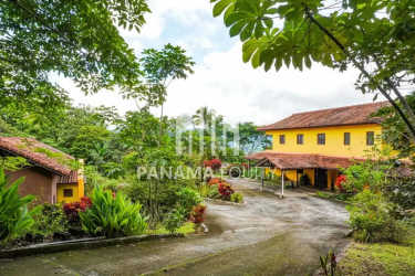 Stone pool overlooking rainforest, valley and Pacific horizon in Chica Panama luxury estate