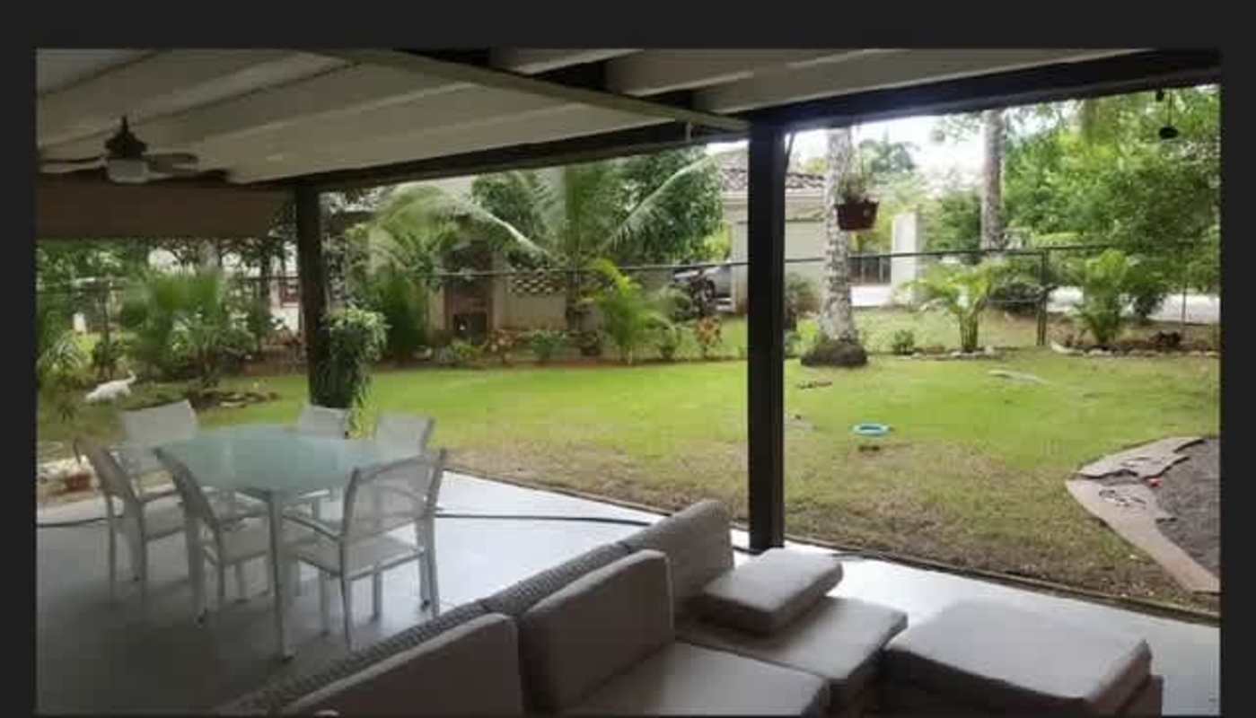 Spacious kitchen with granite countertops, wood cabinetry, stainless appliances Clayton Panama