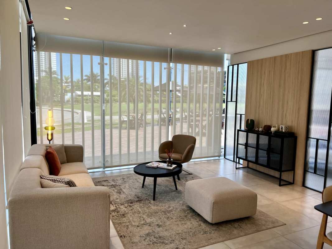 Elegant building lobby with seating Costa del Este skyline views