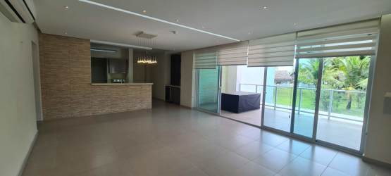 Bright bedroom with golf views and private balcony in Quarry Heights Bijao near Santa Clara Panama