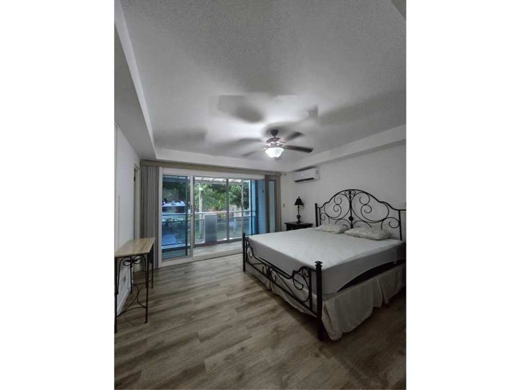 Master bedroom with balcony access sliding doors AC PH Clayton Tower Clayton Panama