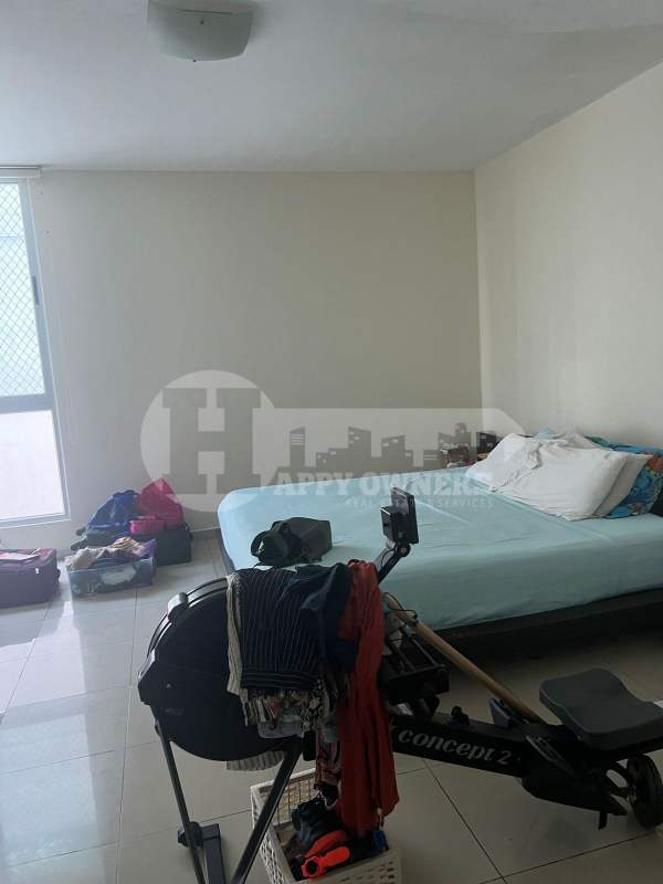 Bright spacious bedroom with skyline views in PH Vision Tower Coco del Mar Panama