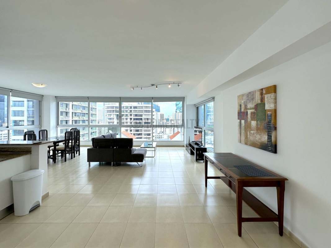 1BR Ocean View Condo for Sale GrandBay Avenida Balboa