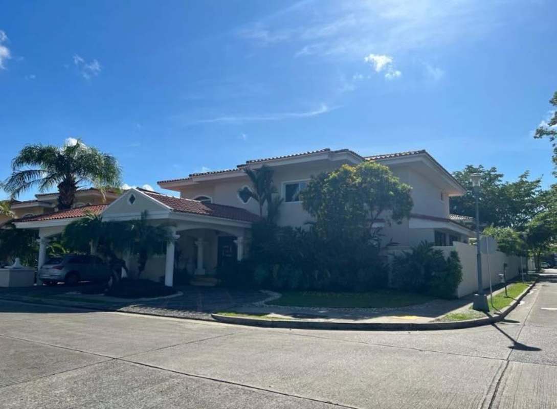 Two-story Mediterranean style luxury house with terracotta roof PH Costa Serena Costa del Este Panama