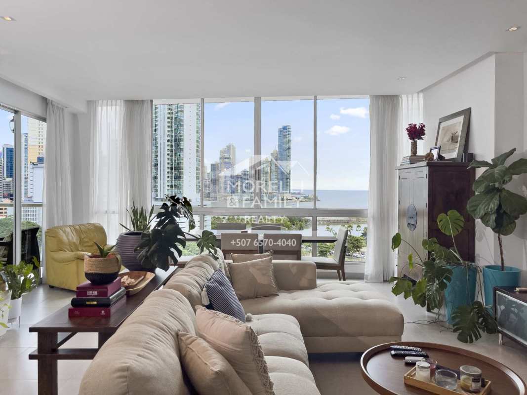 Modern bathroom with granite countertop walk-in shower PH Marina Park Panama