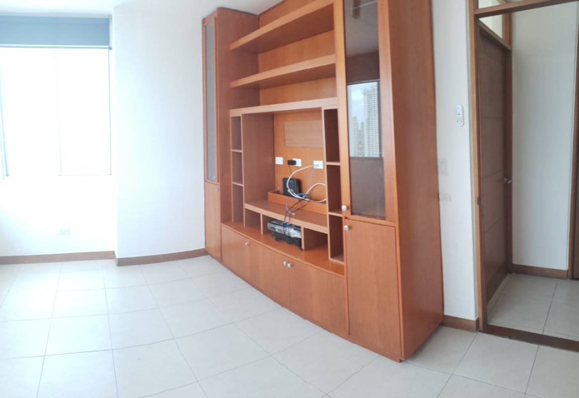 Luxury Penthouse 4BR PH Mont Royale El Cangrejo