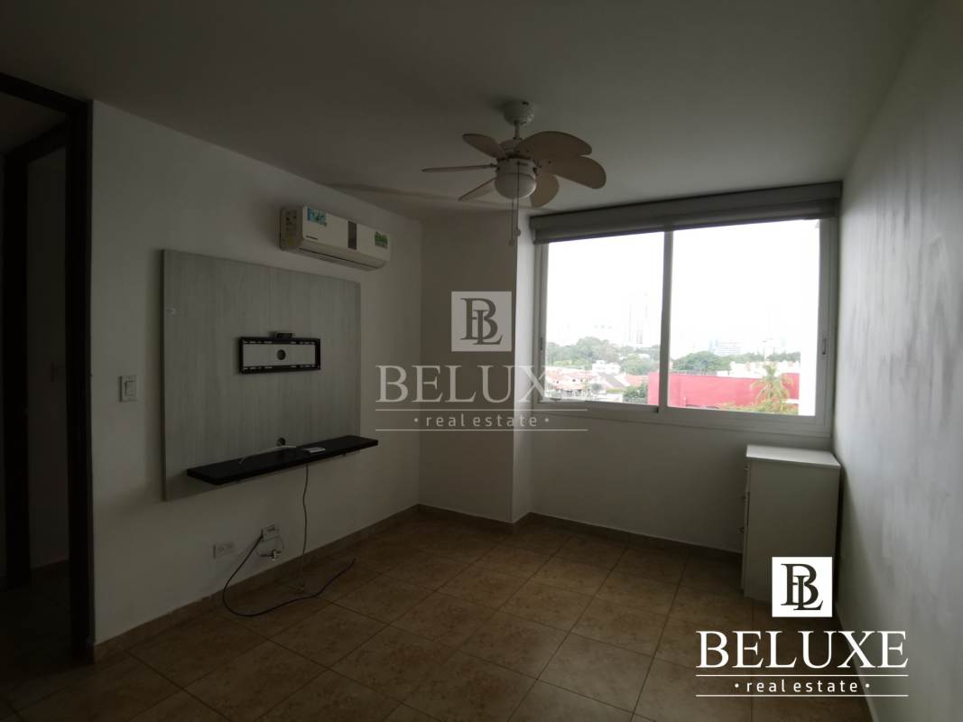 Dining room with porcelain tiled floors, large sliding doors to balcony at PH Cosmopolitan Panama