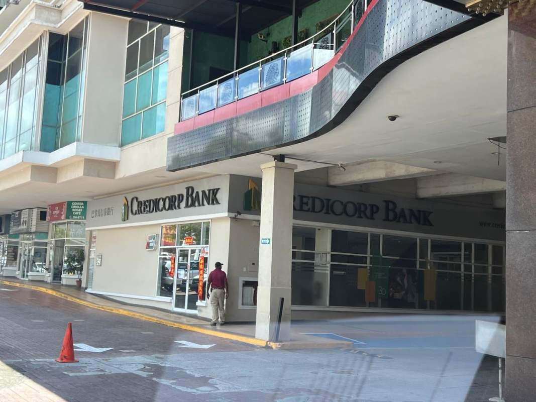 Prime 250m² Commercial Space in Credicorp Plaza El Dorado