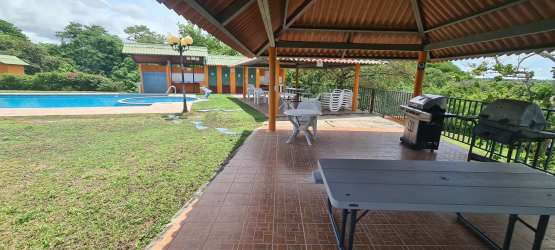 Main container cabin with spacious outdoor terrace and garden in San Carlos Panama