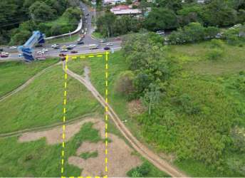 Site plan showing boundaries and highway frontage of commercial land for sale in David Chiriquí