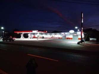 Drive-thru service window and retail entrance at commercial space for rent in Penonomé Panama