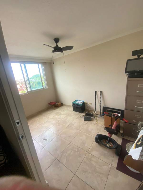 Functional spare room or home office space with ceiling fan and tiled floor in PH Girasoles