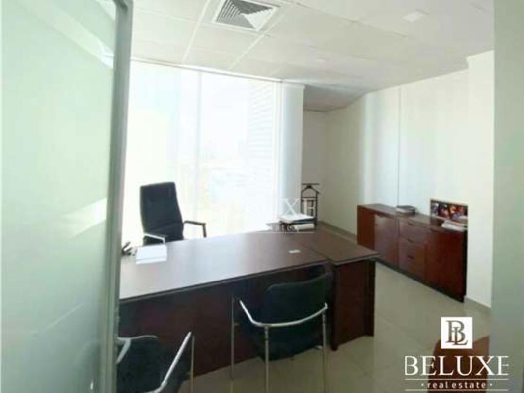 Enclosed private office room with glass partition PH Global Bank Tower Panama City