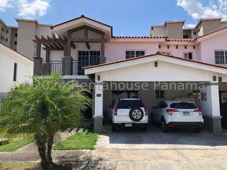 Single-family House for Sale in Juan Diaz - 3 bedrooms