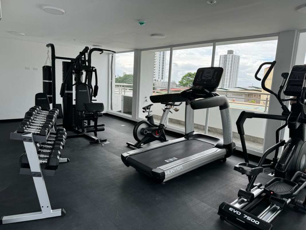 Gym with machines in PH Vista Pacífica Panama City