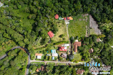 View over scenic buildable land in Panama's Volcancito Boquete area with mountains