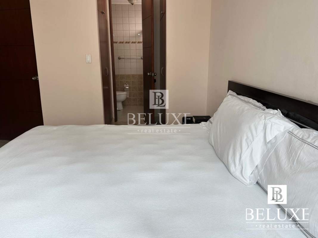 Rooftop swimming pool with skyline view in PH Marquis El Cangrejo Panama