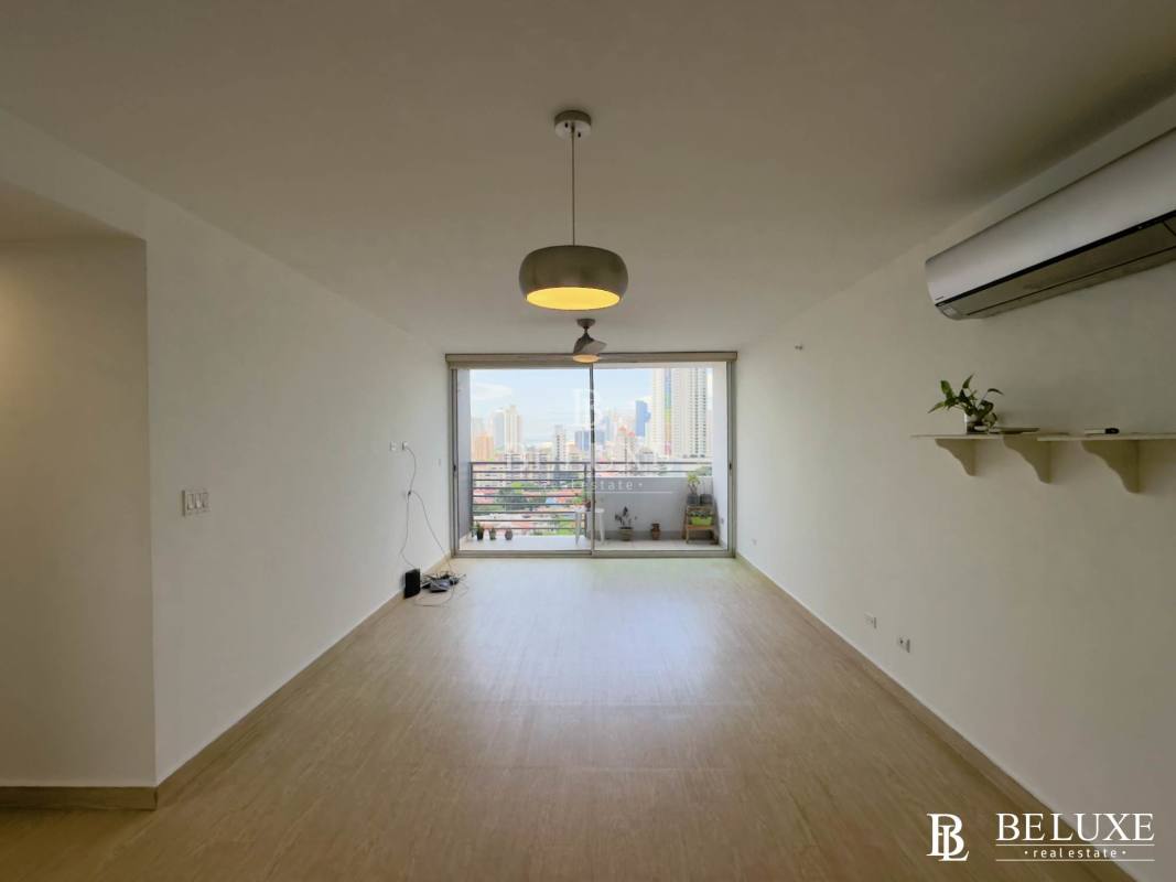 Exterior tower facade of PH Scala condominium El Carmen Panama