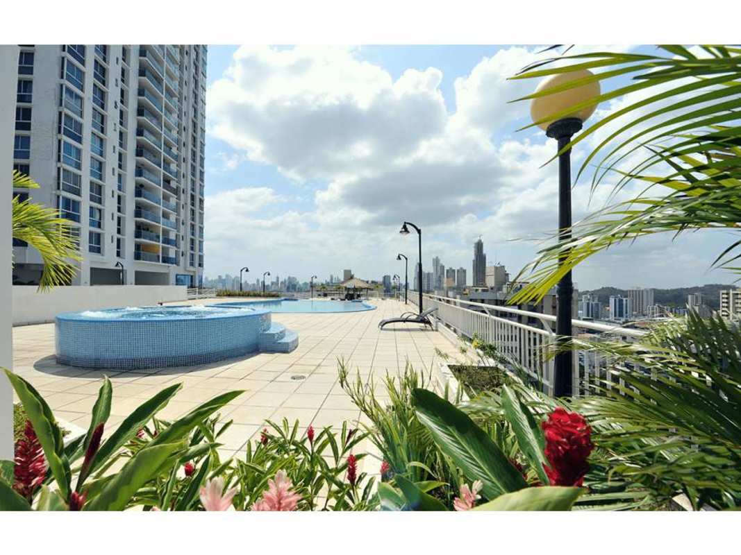 Kitchen with quartz countertops, wood cabinetry, stainless appliances in PH Mei Villa de las Fuentes Panama