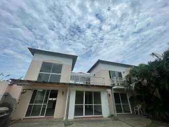 Modern tropical Villa facade with terraces and gardens Villas de Decameron El Farallón Panama
