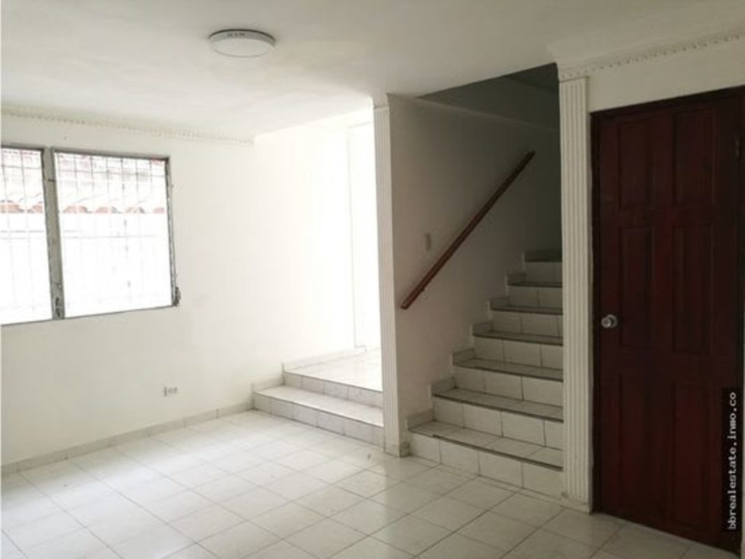 Additional living or office space tiled floors window La Fontana Chanis Panama