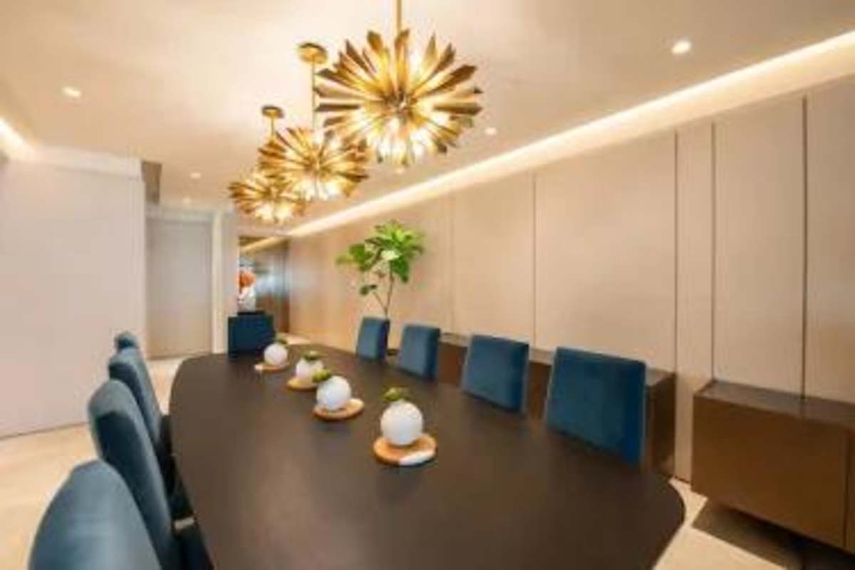 Spacious living room with floor-to-ceiling windows and ocean view in PH Costanera