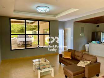 4BR House with Pool & Terrace in Central Coronado in Chame - View 4