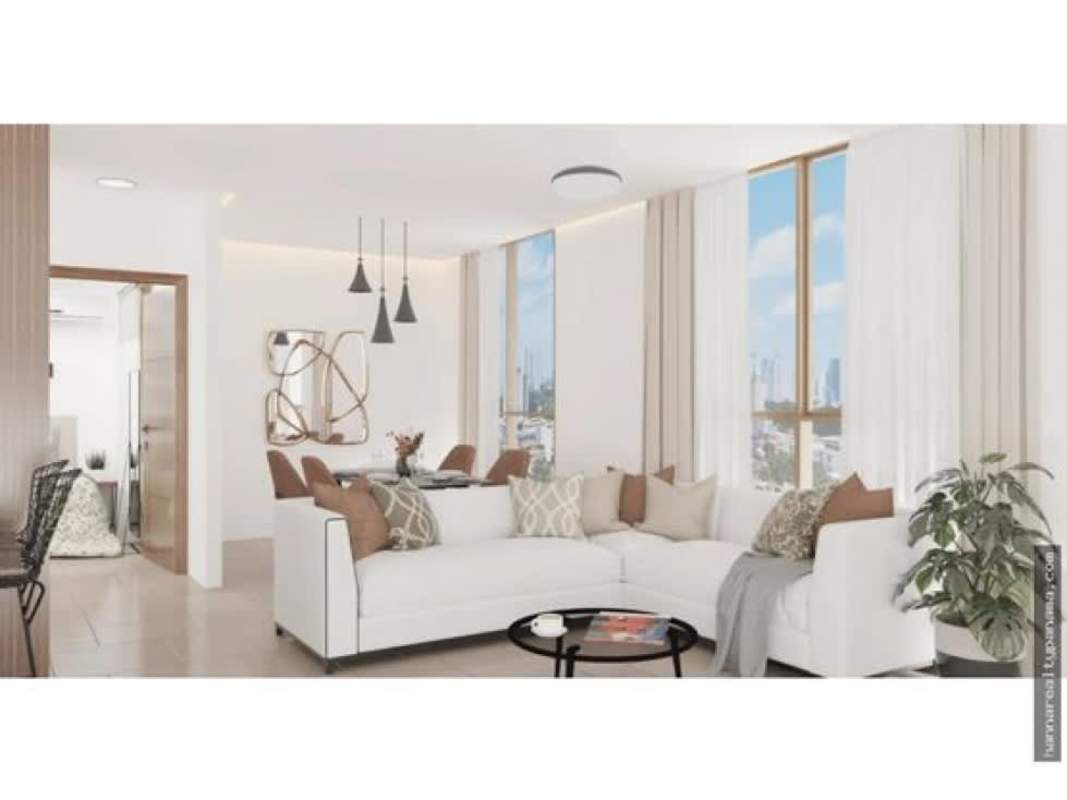 Bright living and dining area with balcony in PH Oasis Zen Panama City