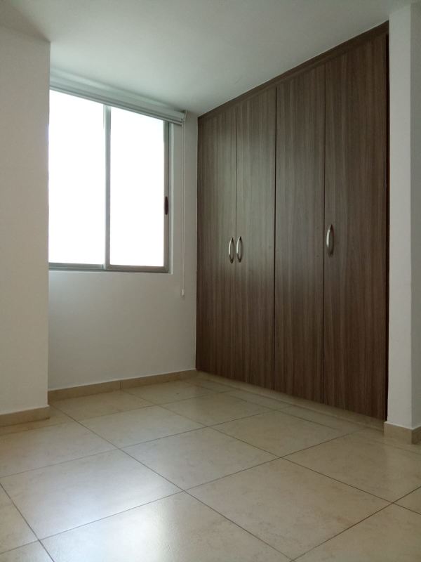 Second bedroom with ample closet and window city view at PH Lumiere Panama