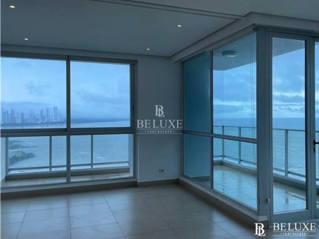 Granite countertop and stainless oven detail PH Oceanaire luxury apartment Panama City