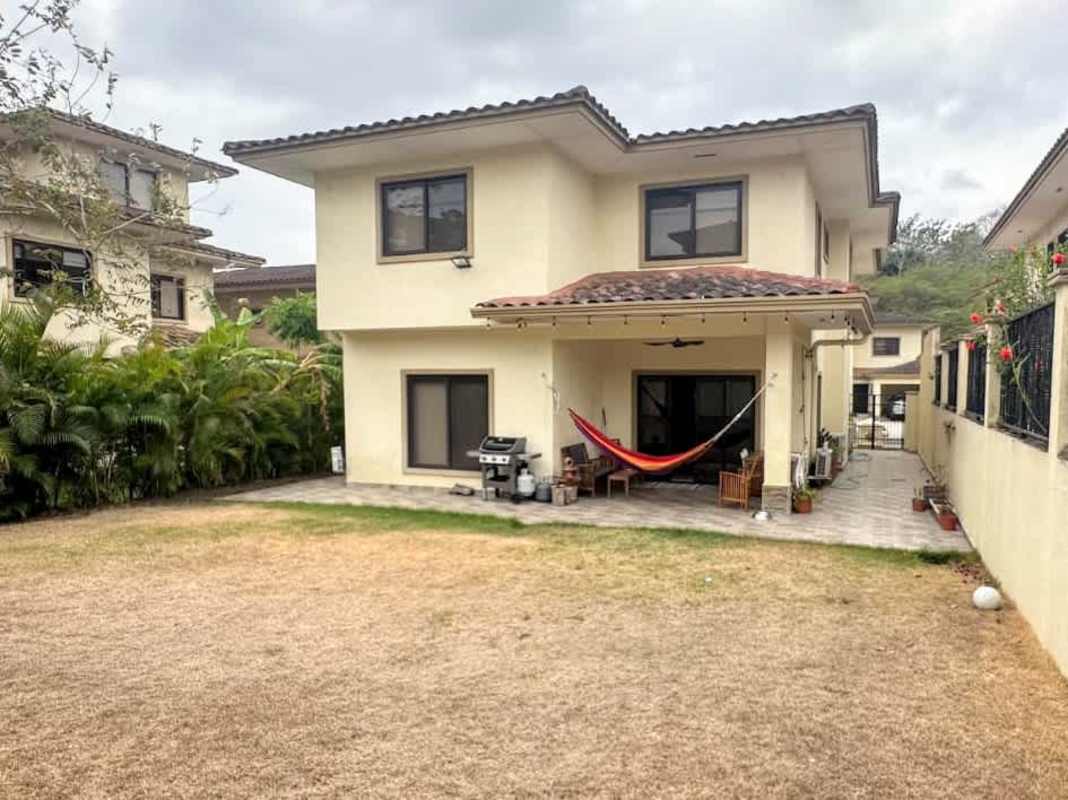Spacious kitchen with island granite countertops Embassy Club Panama house