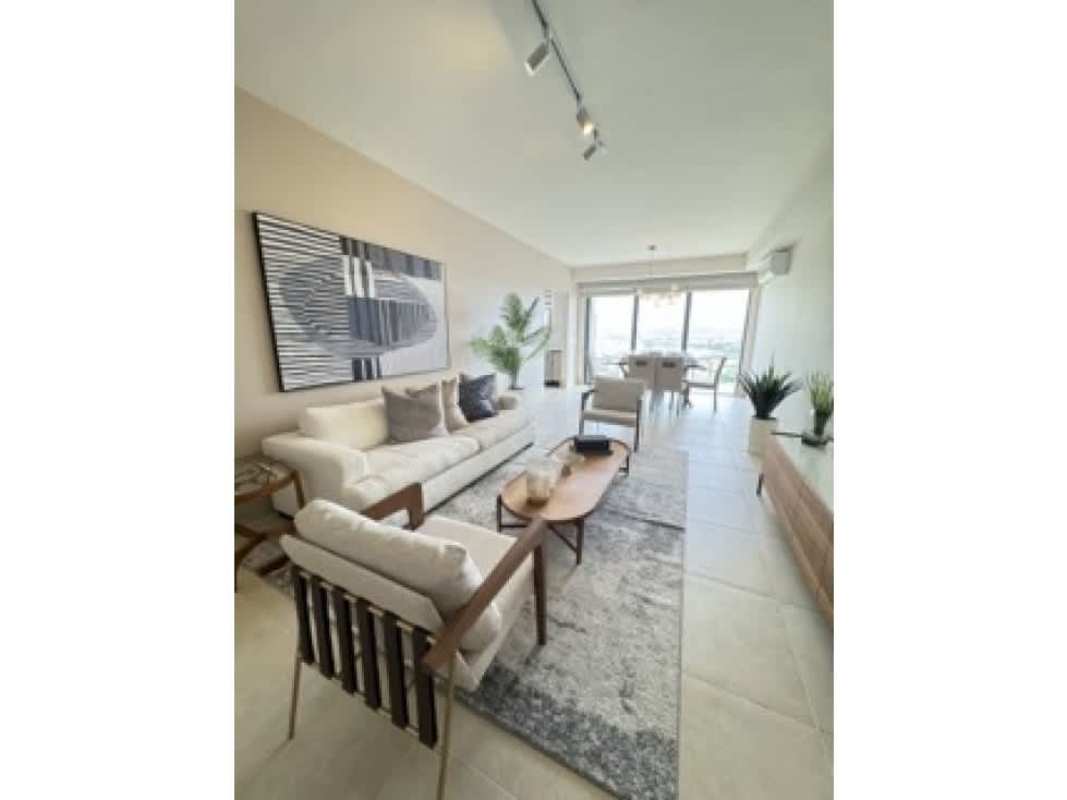 Sleek kitchen with quartz counters and luxury appliances PH Ocean House Santa María