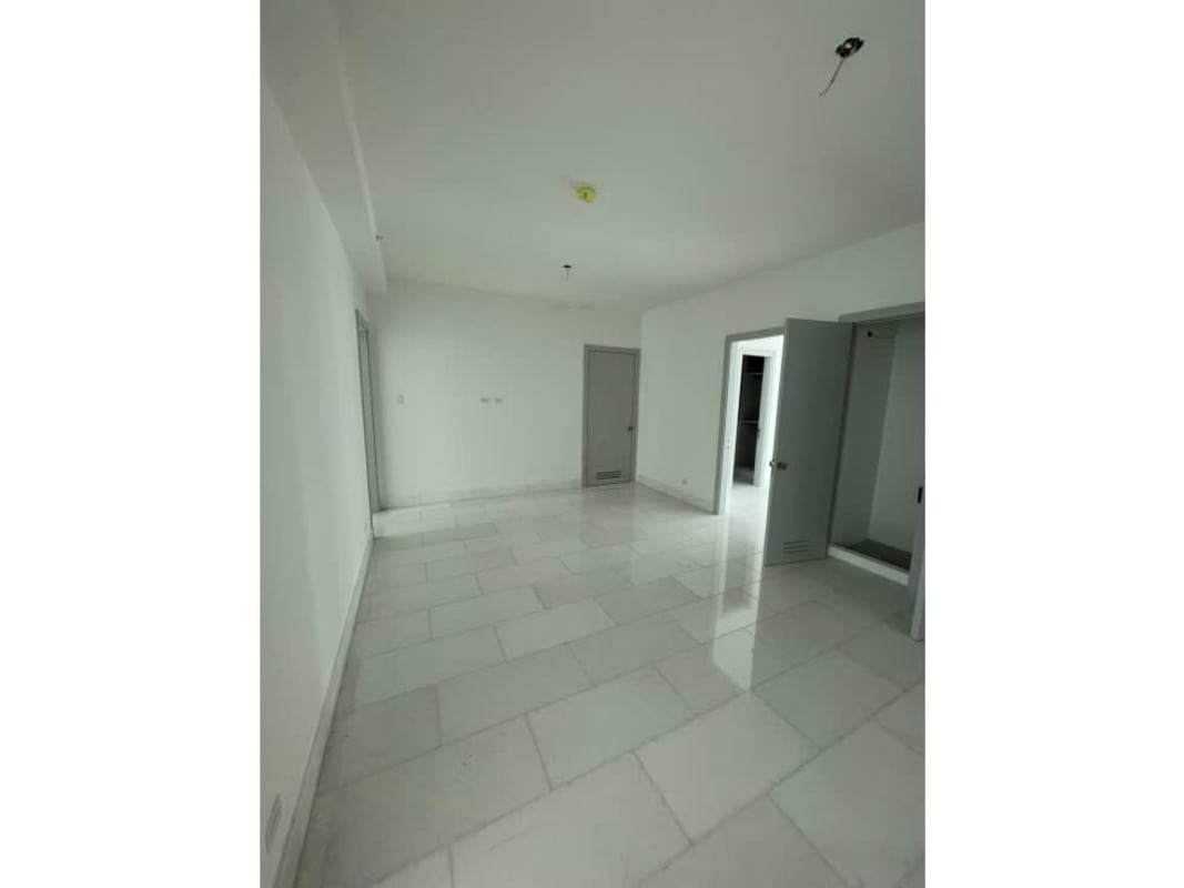 Master bedroom with balcony access and stunning Pacific Ocean views in Pacific Point Tower 400 Punta Pacifica Panama City