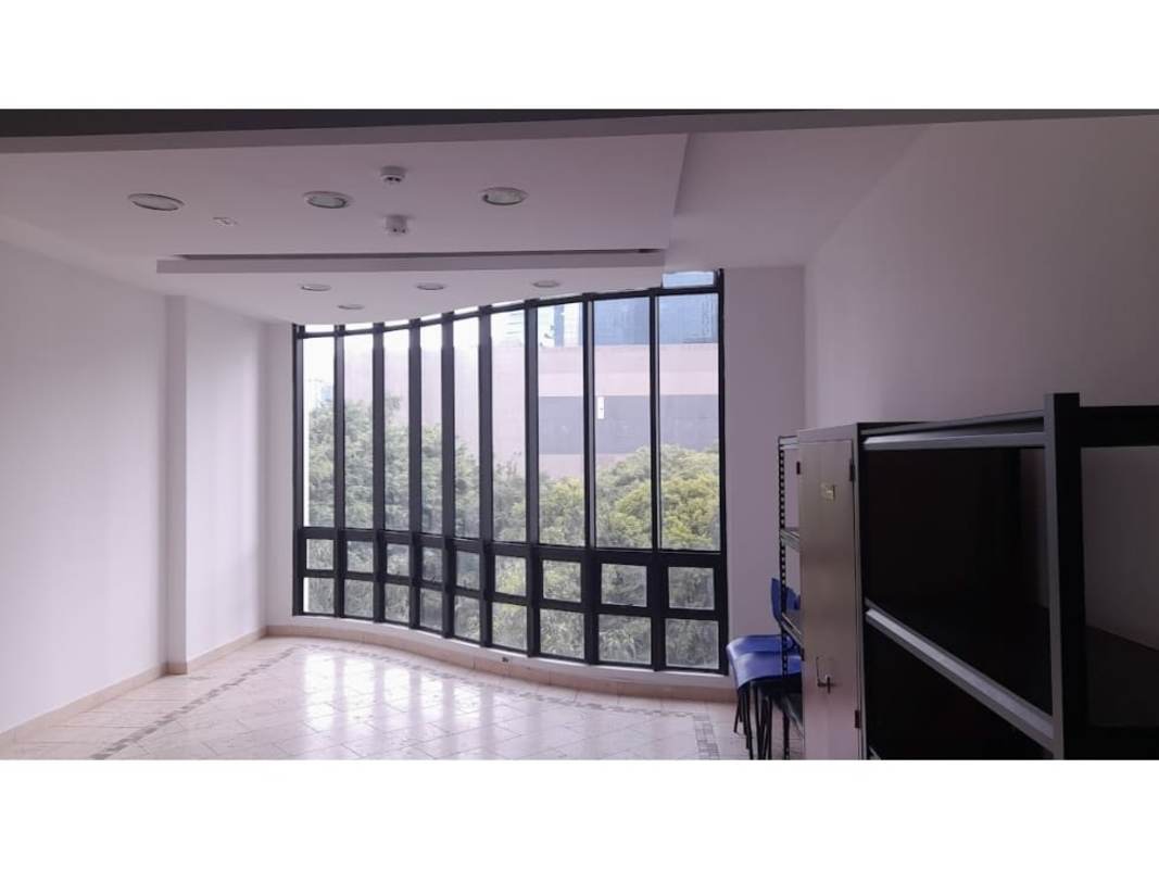 Office space with large curved panoramic windows and tile floors in Plaza Globus Obarrio Panama