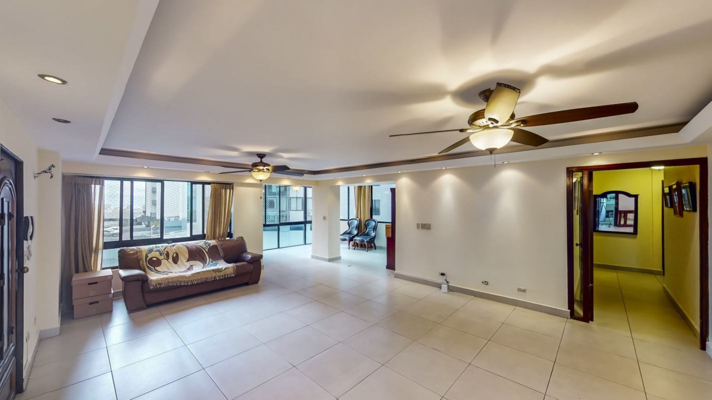 Spacious master bedroom with built-in closet corner windows in PH Las Perlas