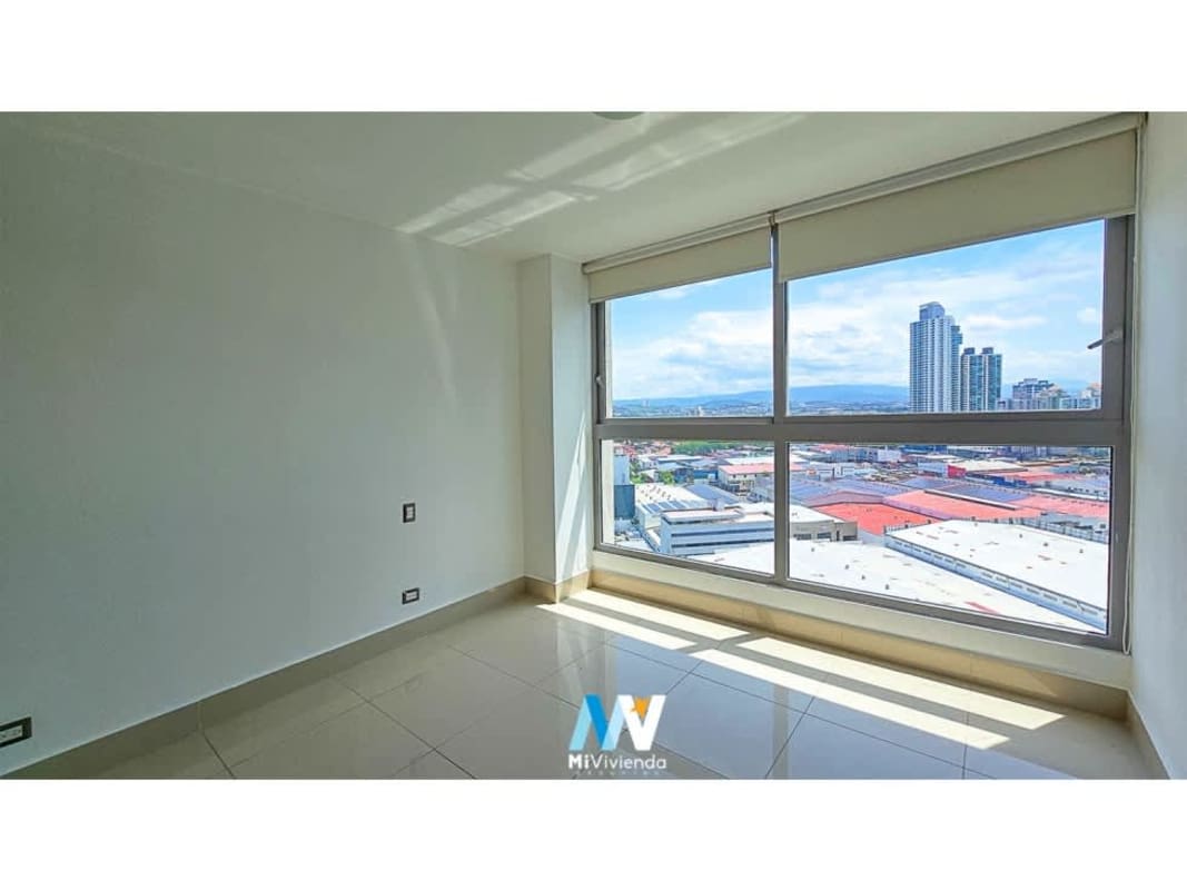 Private balcony with panoramic skyline view Costa del Este PH Bali Panama