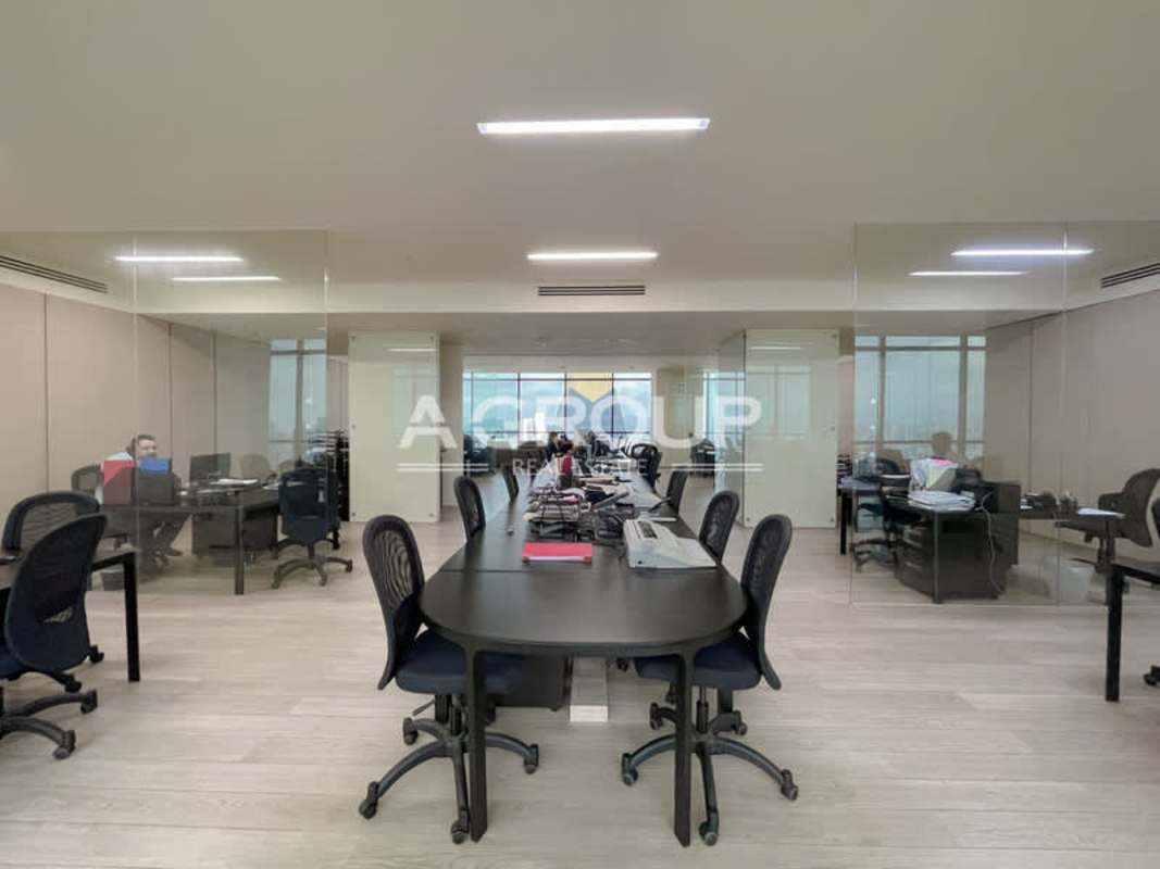 Open-plan high floor office space in PH Tower Financial Center with skyline views