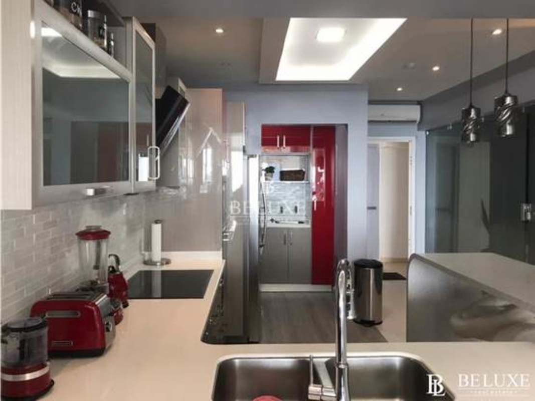 Spacious living room with panoramic windows Pacific view furnished PH White Tower Panama