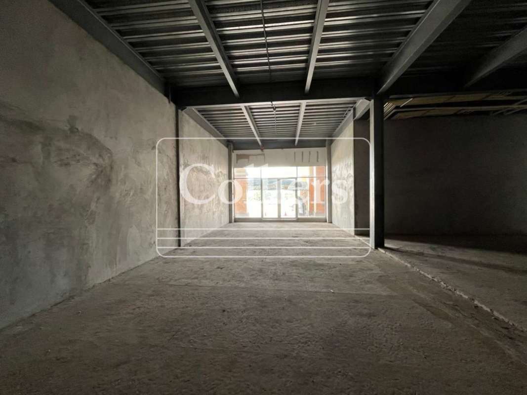 Commercial Space 383m² for Rent Plaza Villalobos Pedregal