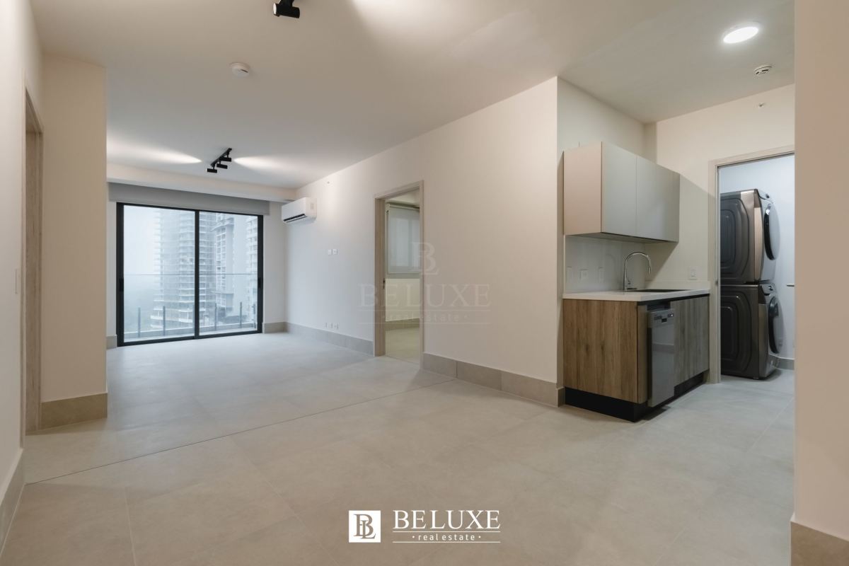 Contemporary kitchen with built-in appliances at PH Ocean House Santa María Panama