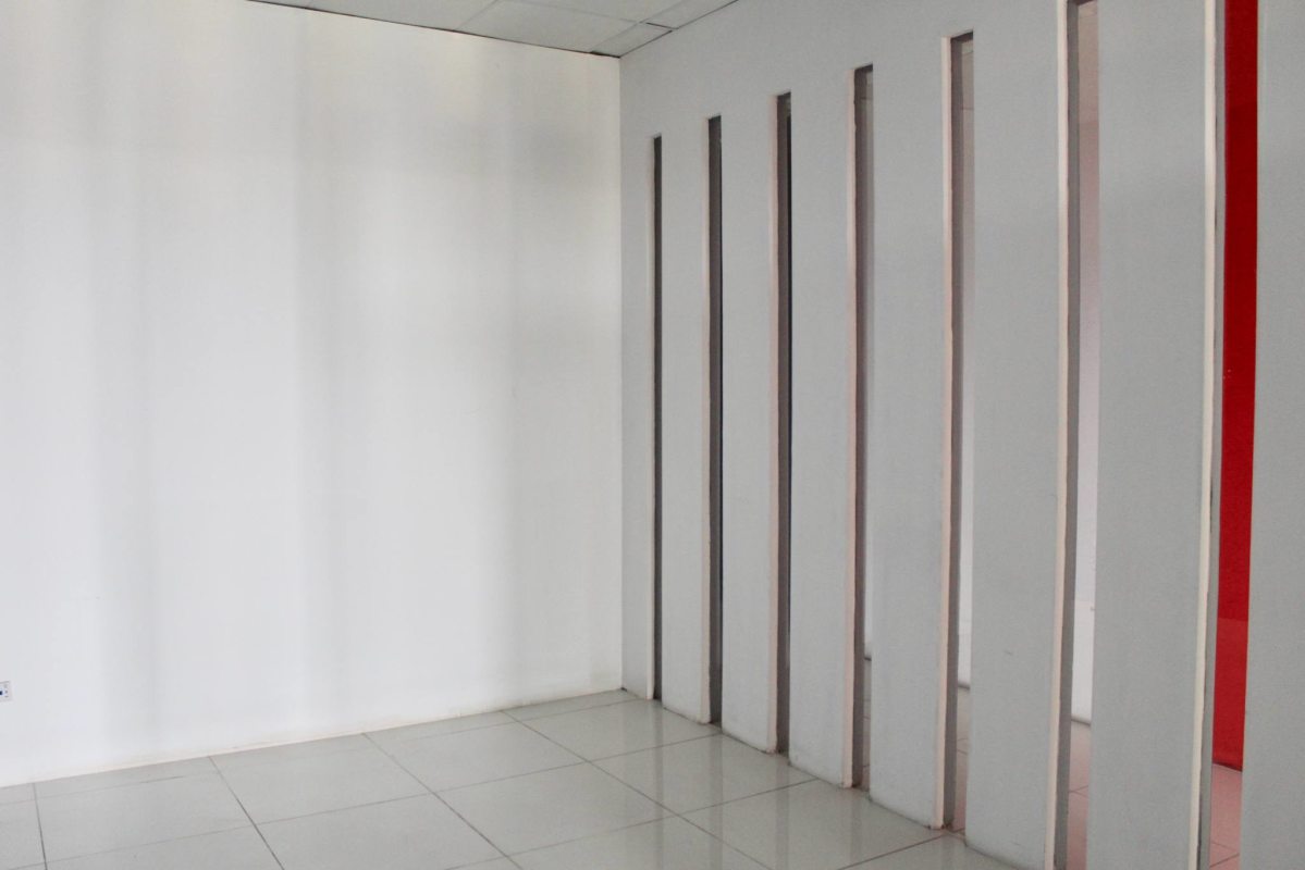 Modern minimalist room divider inside commercial unit Display Plaza Panama